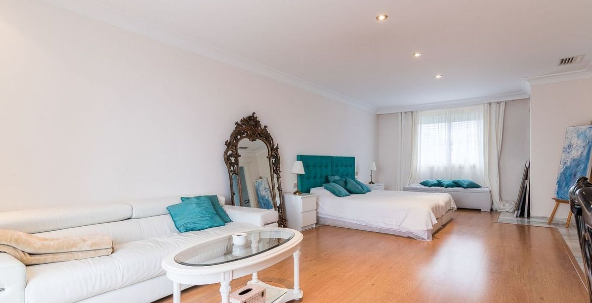 Ático Gray D’Albion Puerto Banus Marbella