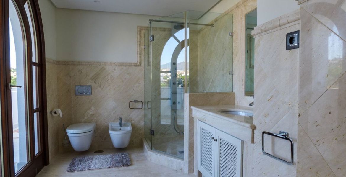 Penthouse Duplex in Estepona