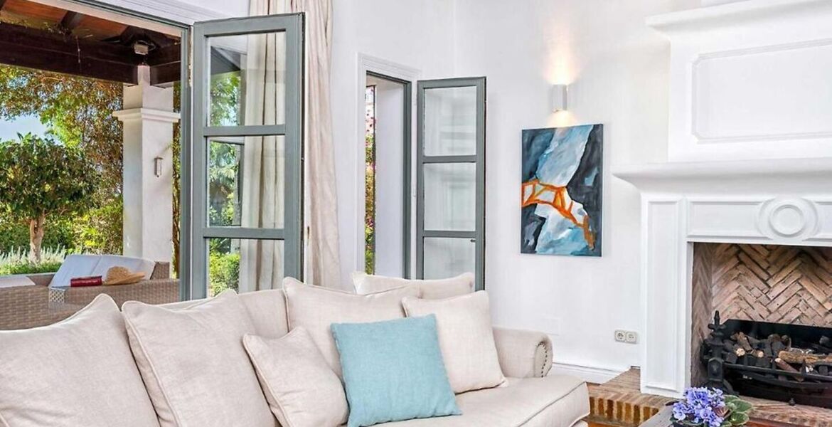 Marbella villa en alquiler ofrece alojamiento con 500 m2