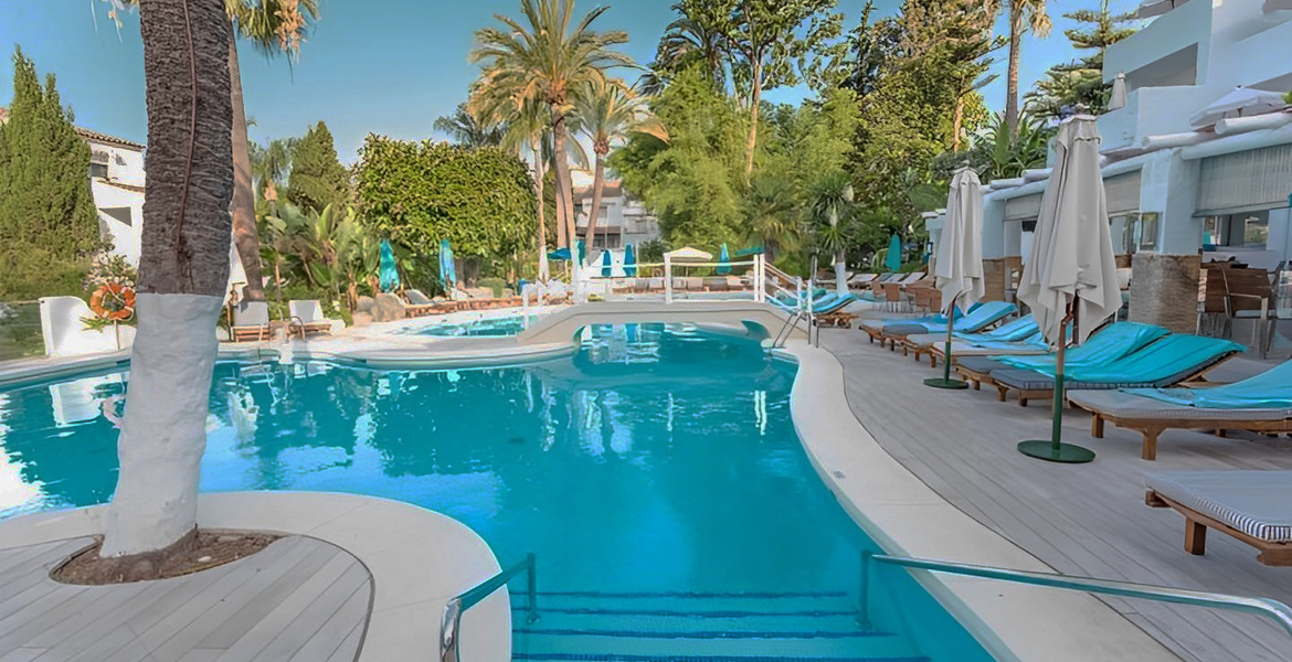 Suite Privada de tres Dormitorios en el Hotel Puente Romano