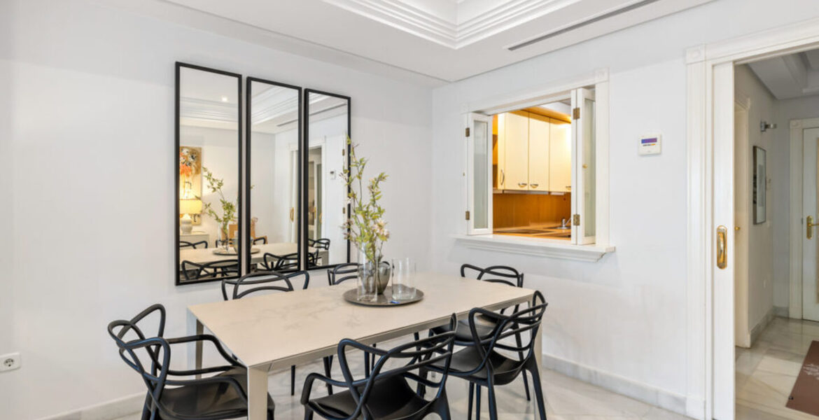 This is a beautiful west-facing two-bedroom apartment in a l