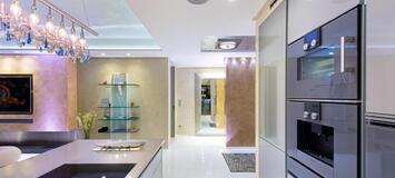 Penthouse Apartment in Estepona All air-conditioned flats fe