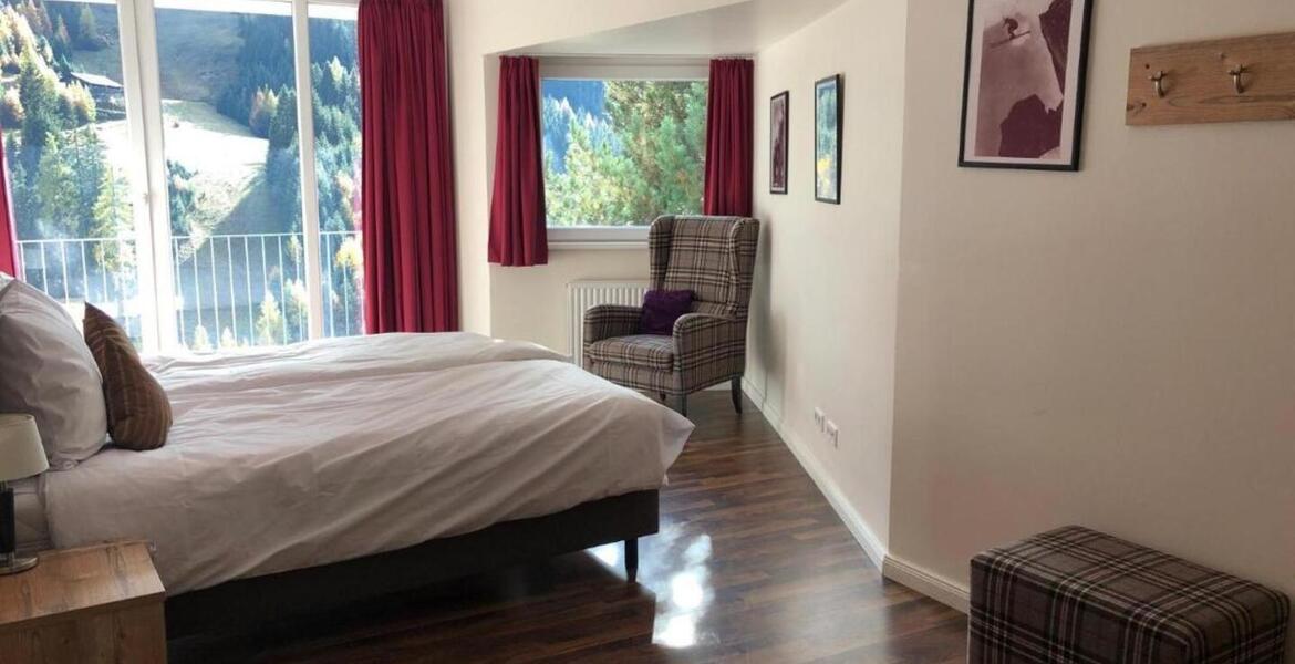 Este chalet, situado a 50 km de Knappenwelt Gurgltal, ofrece
