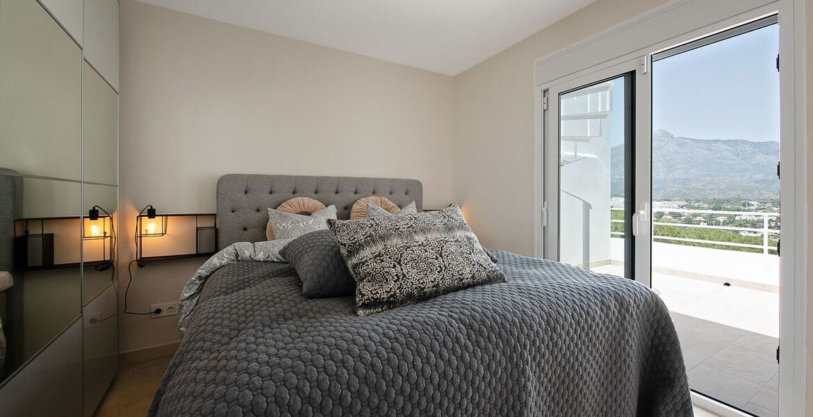 Apartamento dúplex en alquiler en Marbella