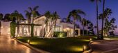 Villa de lujo frente al mar Los Monteros, Marbella