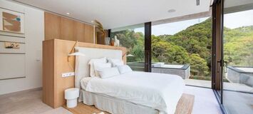 Modern Villa for rent in Benahavis