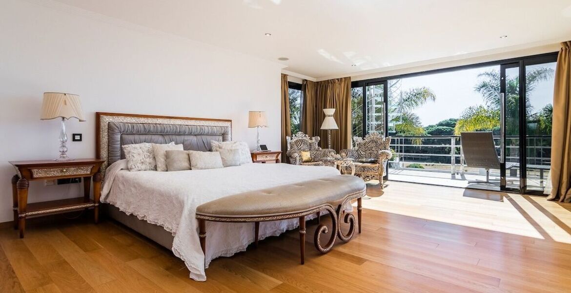 Villa en alquiler en Marbella Cabopino