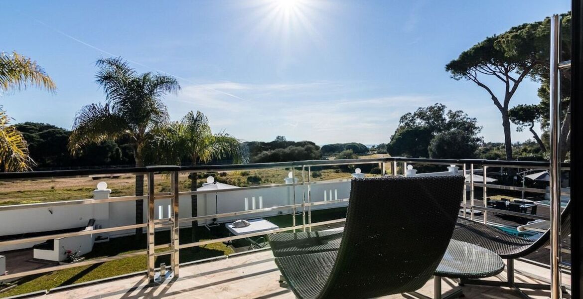 Villa en alquiler en Marbella Cabopino