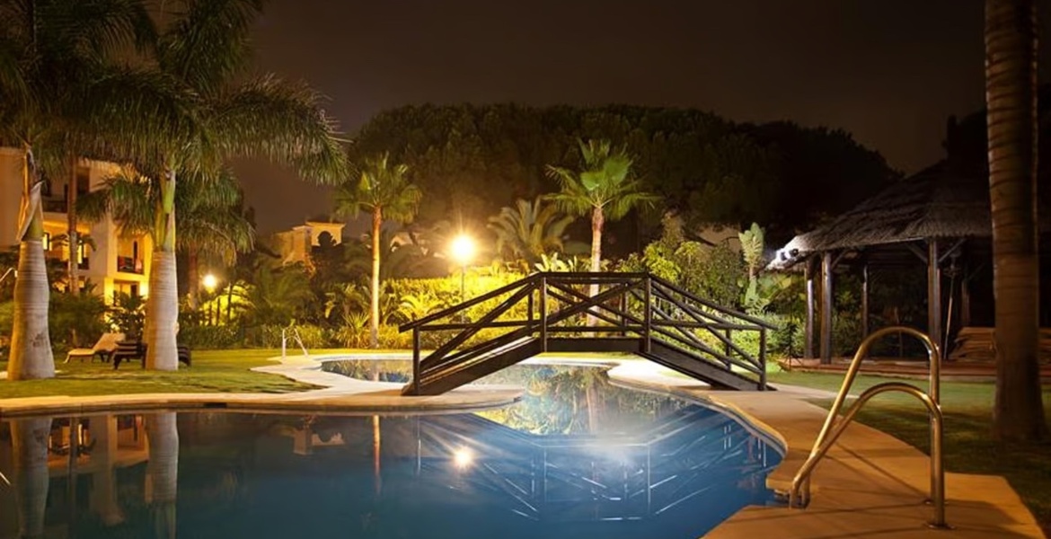 Ático en alquiler en Puerto Banús