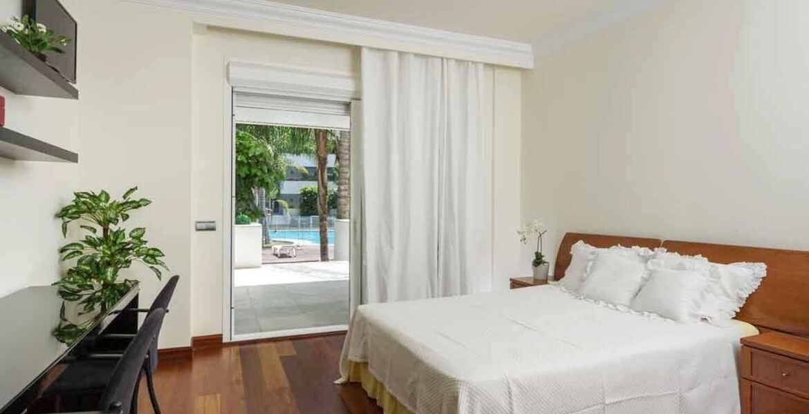 Apartamento en alquiler en Embrujo Banús
