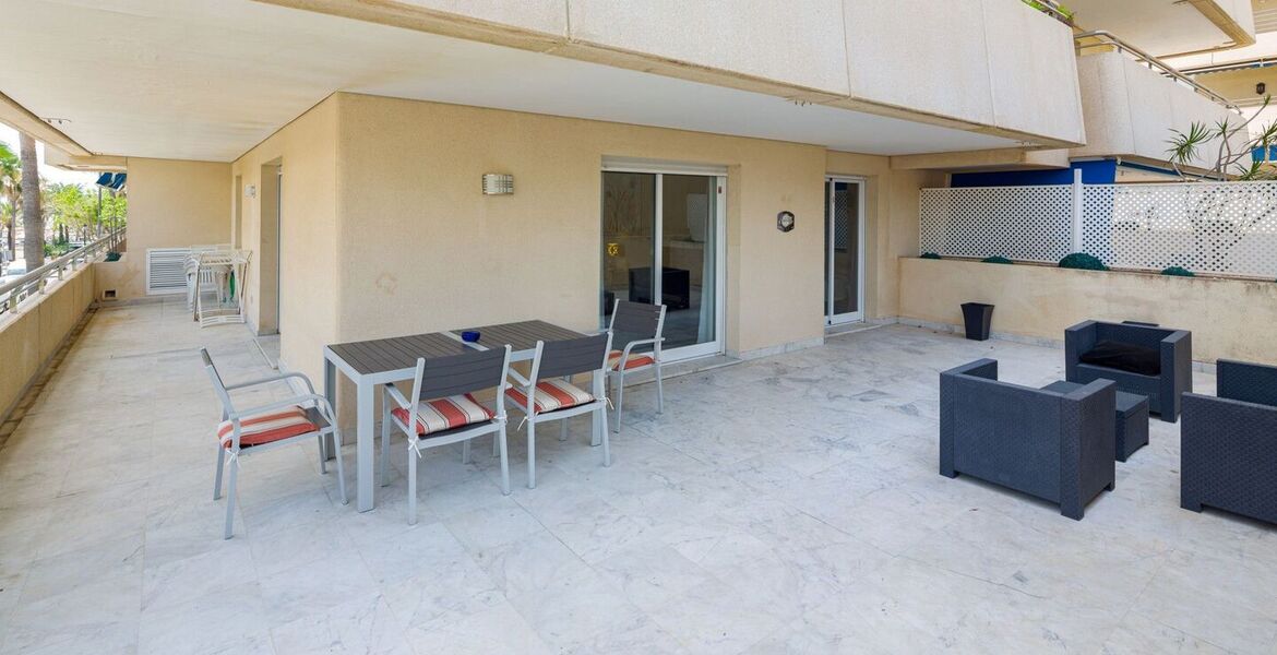 Apartamento en alquiler en Puerto Banús