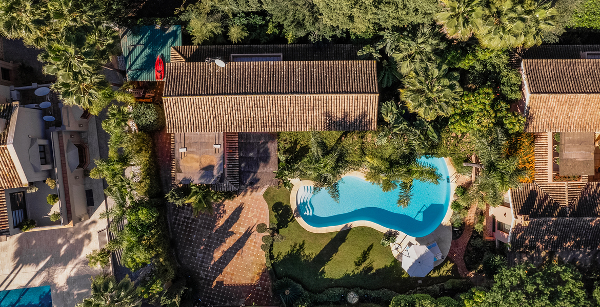 VILLA DE LUXE À MARBELLA  