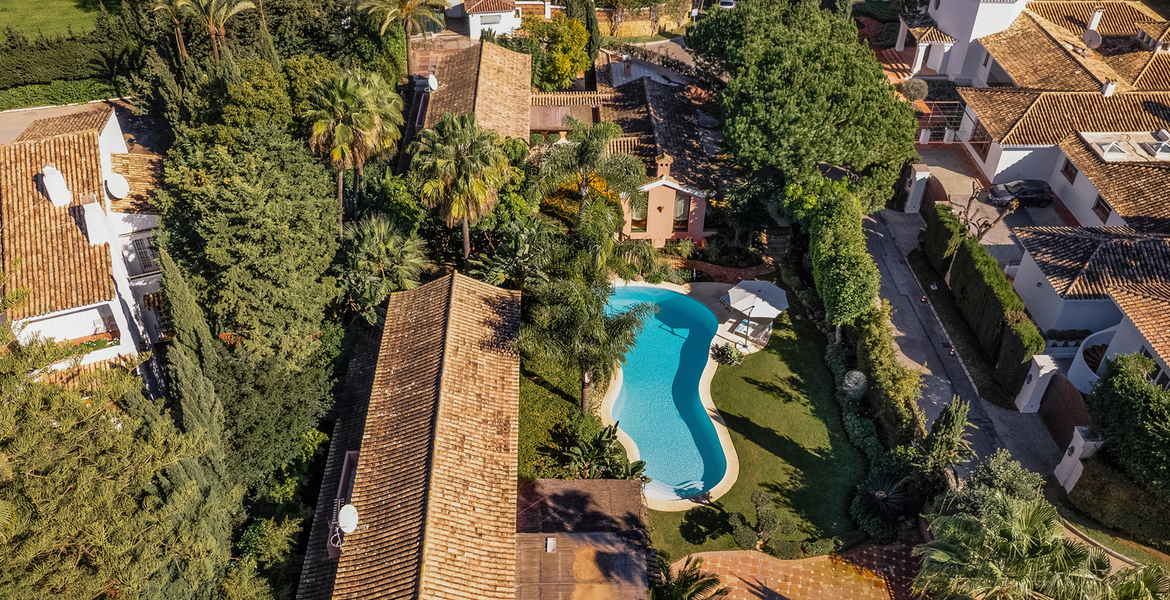 VILLA DE LUXE À MARBELLA  
