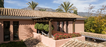 VILLA DE LUXE À MARBELLA  