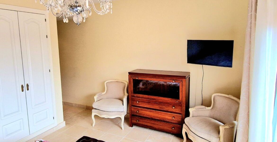 Apartment for rent in Benatalaya Estepona
