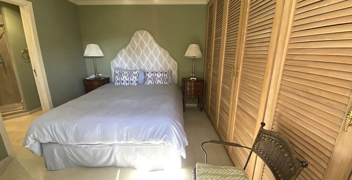 Suite Privada de tres Dormitorios en el Hotel Puente Romano