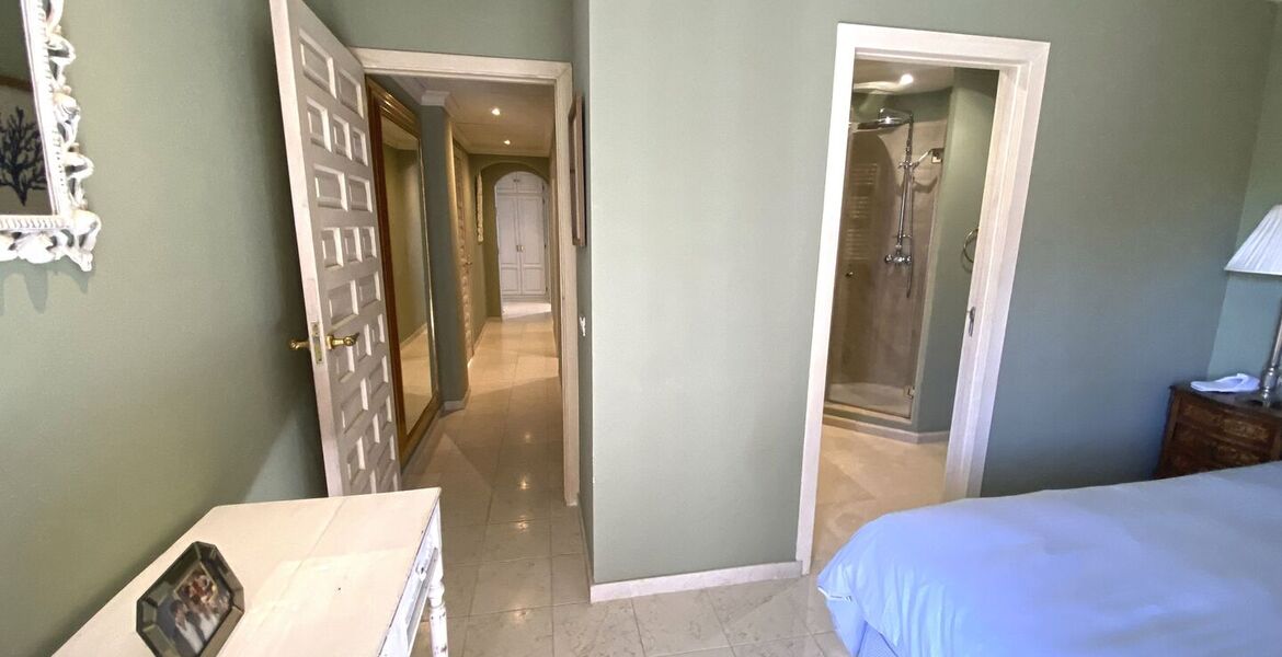 Suite Privada de tres Dormitorios en el Hotel Puente Romano