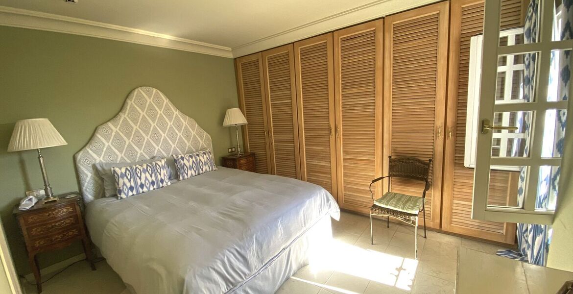 Suite Privada de tres Dormitorios en el Hotel Puente Romano