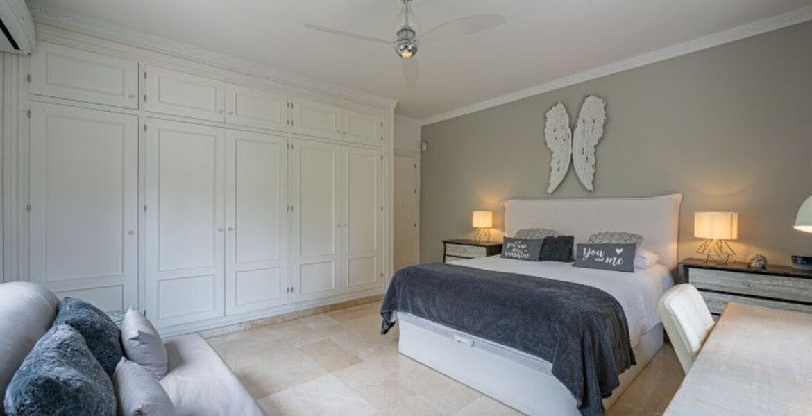 Villa for rent in Nueva Andalucia