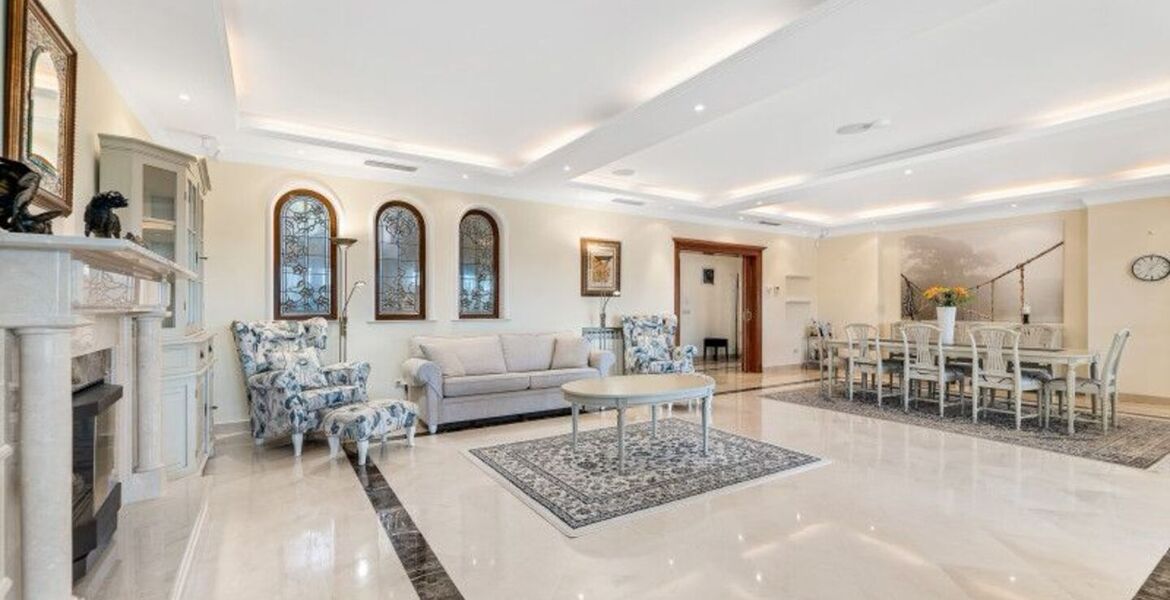 Villa en alquiler en Benahavís