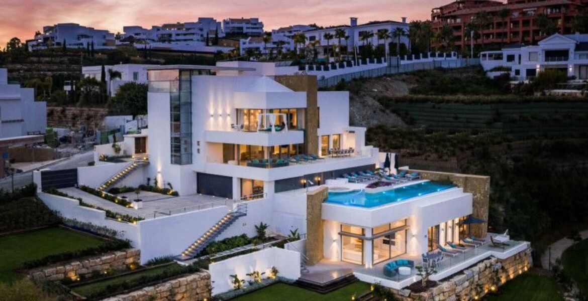 Villa en alquiler en Benahavís