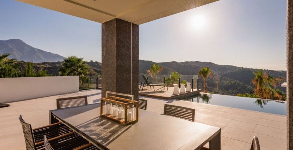 Villa en alquiler en Benahavís