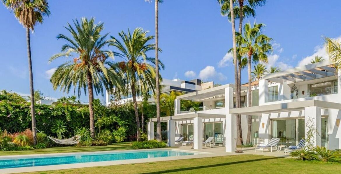 Villa en alquiler en Milla de Oro