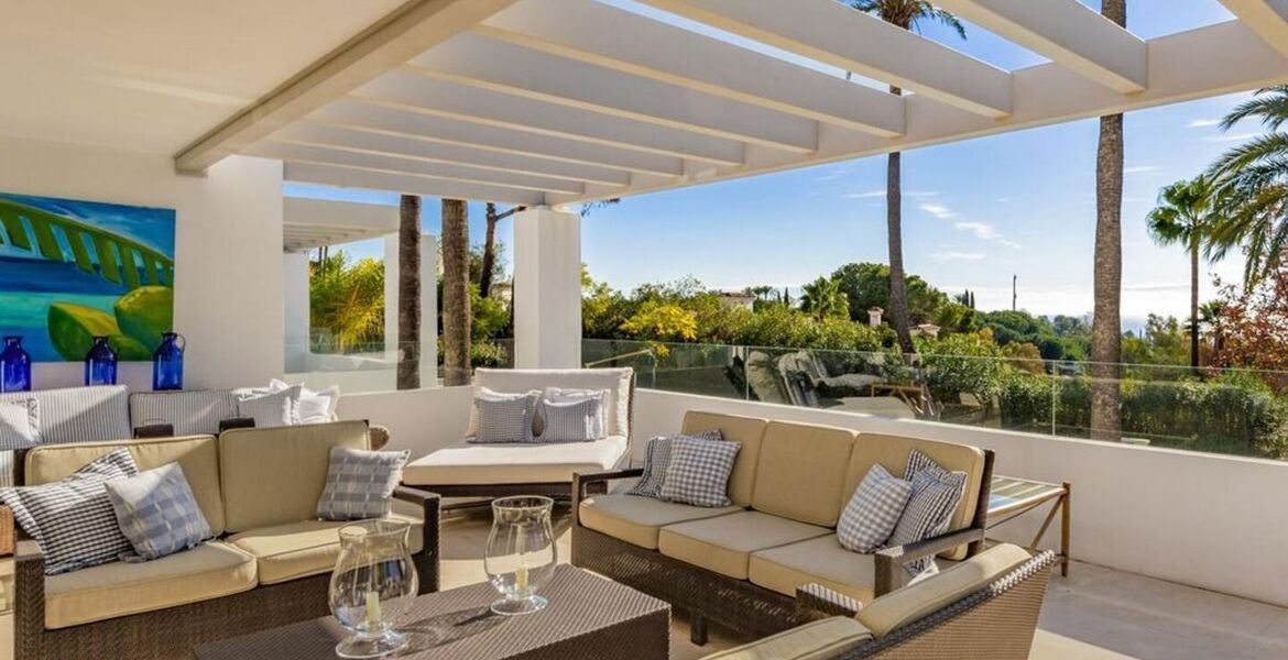 Villa en alquiler en Milla de Oro
