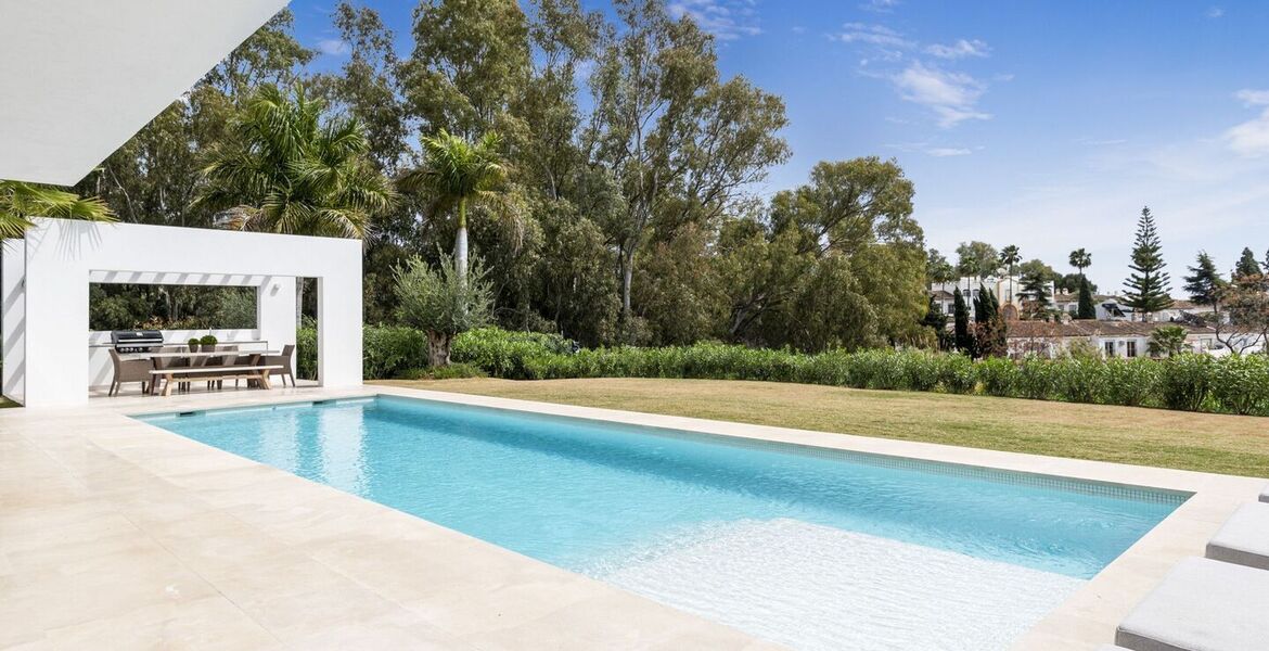 Villa en alquiler en Estepona