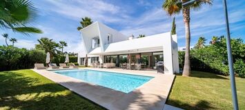 Villa en alquiler en Estepona
