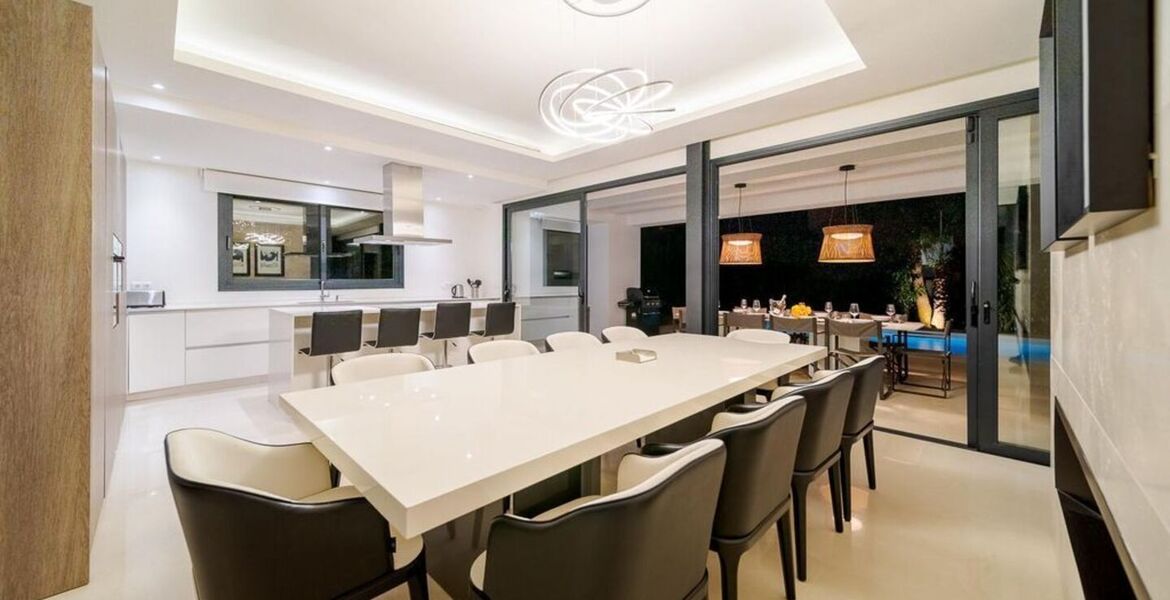 Villa en alquiler en Estepona