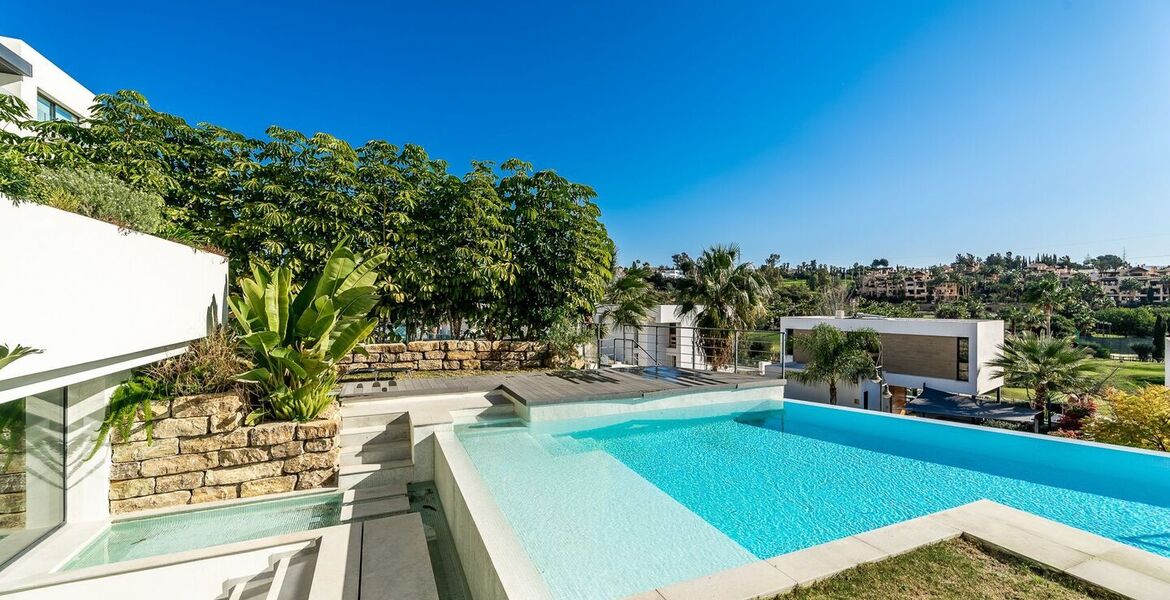 Villa en alquiler en Estepona