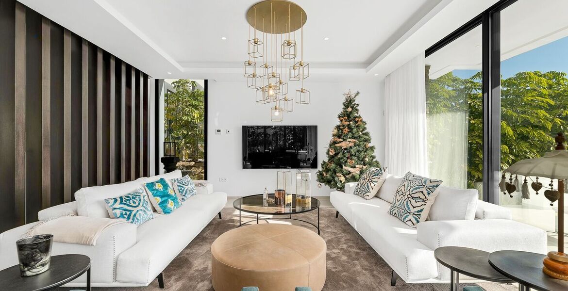 Villa en alquiler en Estepona