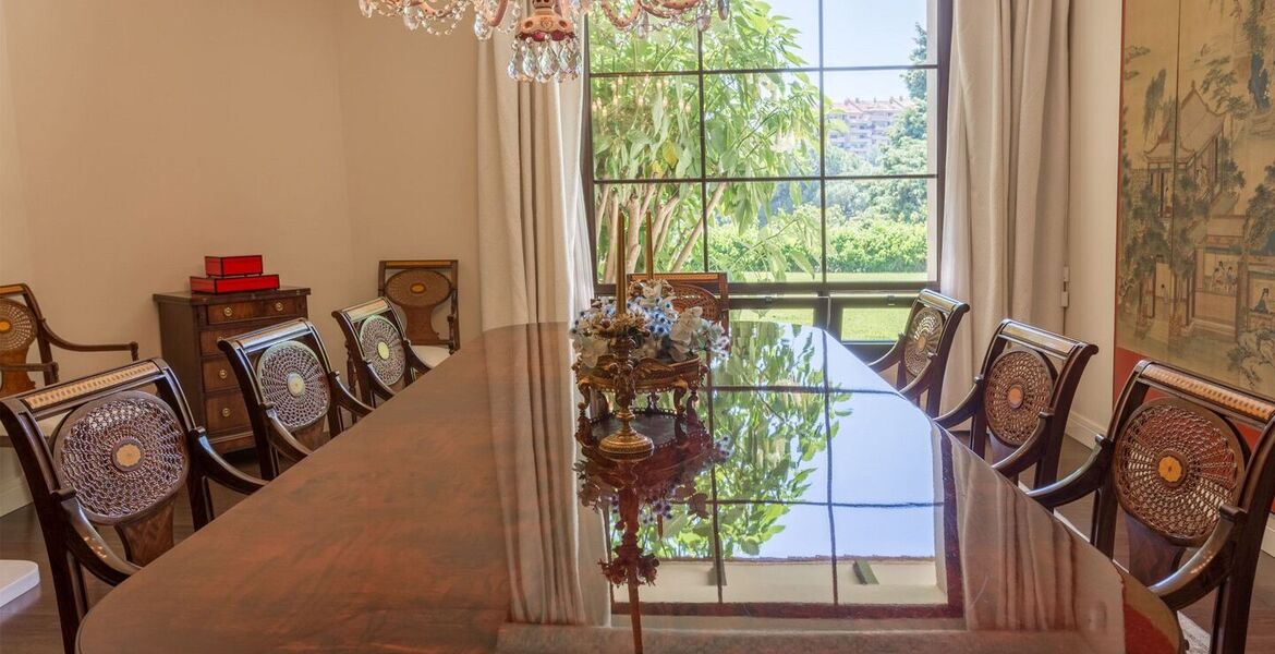 Villa en alquiler en Rio Real Marbella