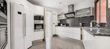 Apartamento en alquiler en Nueva Andalucia Marbella