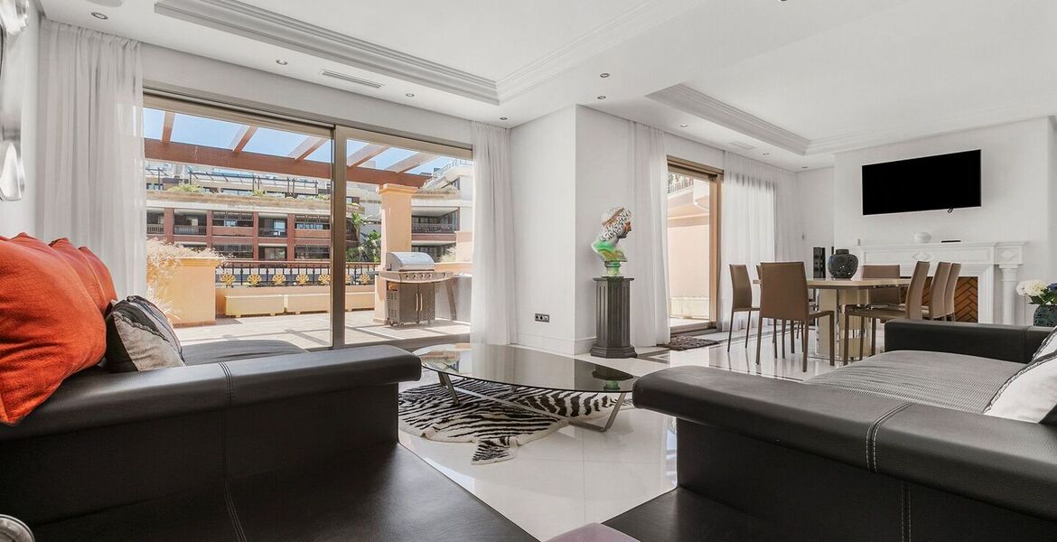 Apartamento en alquiler en Nueva Andalucia Marbella