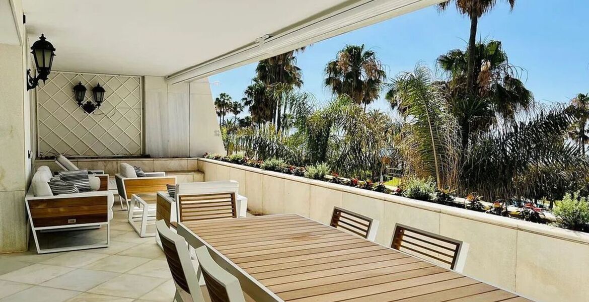 Apartamento en alquiler en Los Granados Puerto Banús