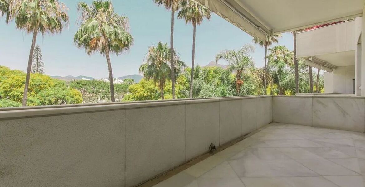 Apartamento en alquiler en Los Granados Puerto Banús
