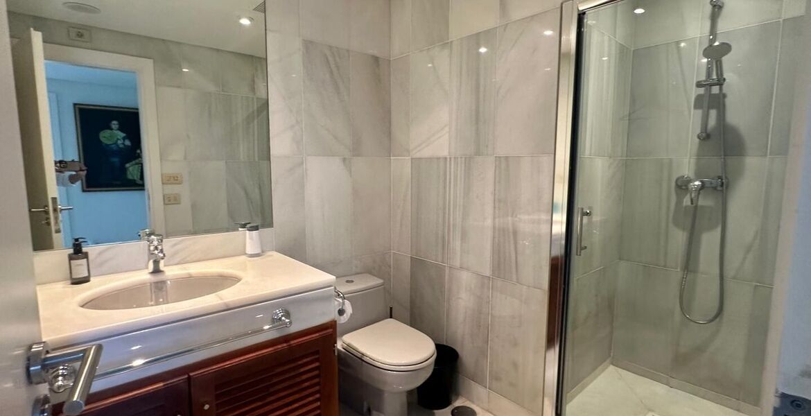 Apartment for rent in Puerto Banus