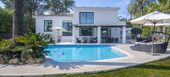 Villa de lujo en Nueva Andalucía con piscina climatizada