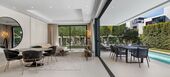 Villa moderna de 4 dormitorios en Río Verde con piscina