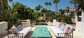 Villa de lujo en la Milla de Oro de Marbella con piscina