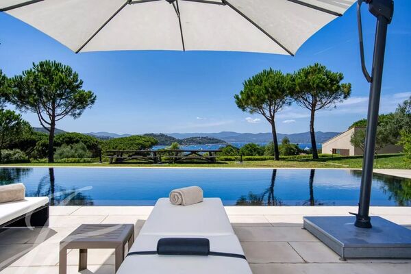 Exclusive Domain in Les Parcs de Saint-Tropez