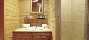 Chalet con acceso directo a pistas en Courchevel La Tania