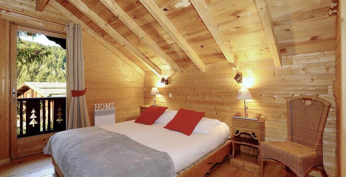 Chalet con acceso directo a pistas en Courchevel La Tania