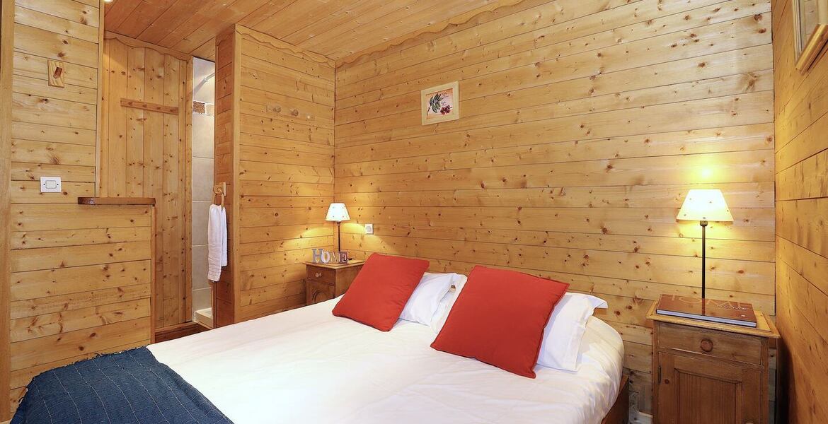 Chalet con acceso directo a pistas en Courchevel La Tania