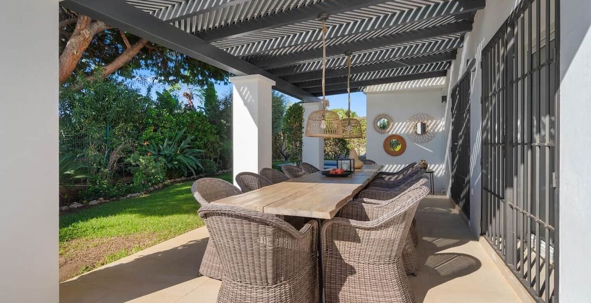 Villa de lujo en Marbella con piscina y cerca de la playa