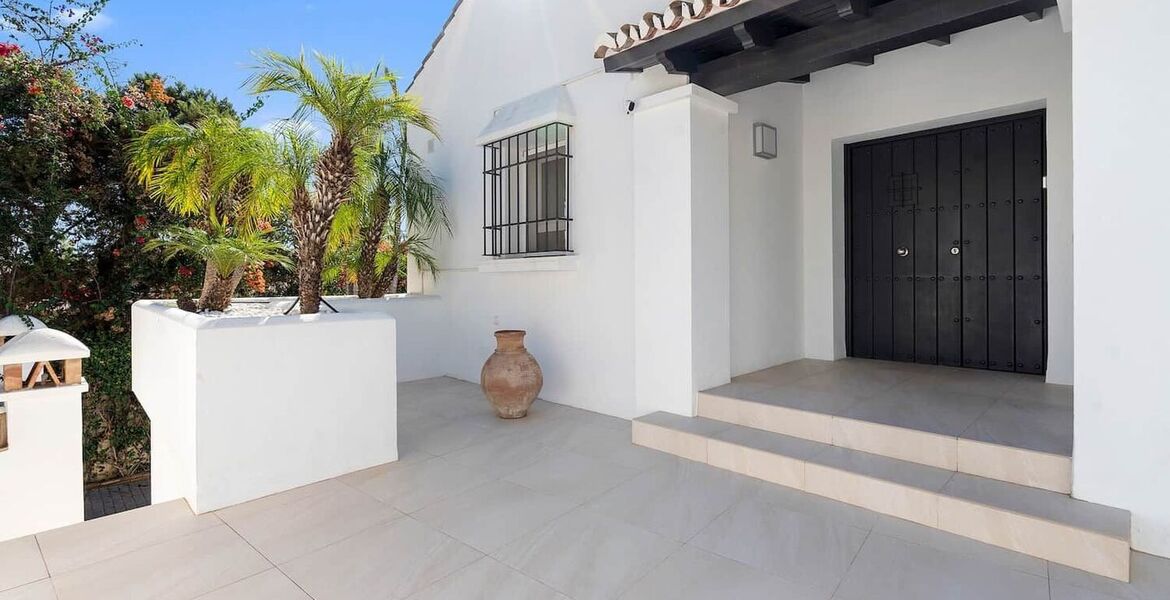 Villa de lujo en Marbella con piscina y cerca de la playa