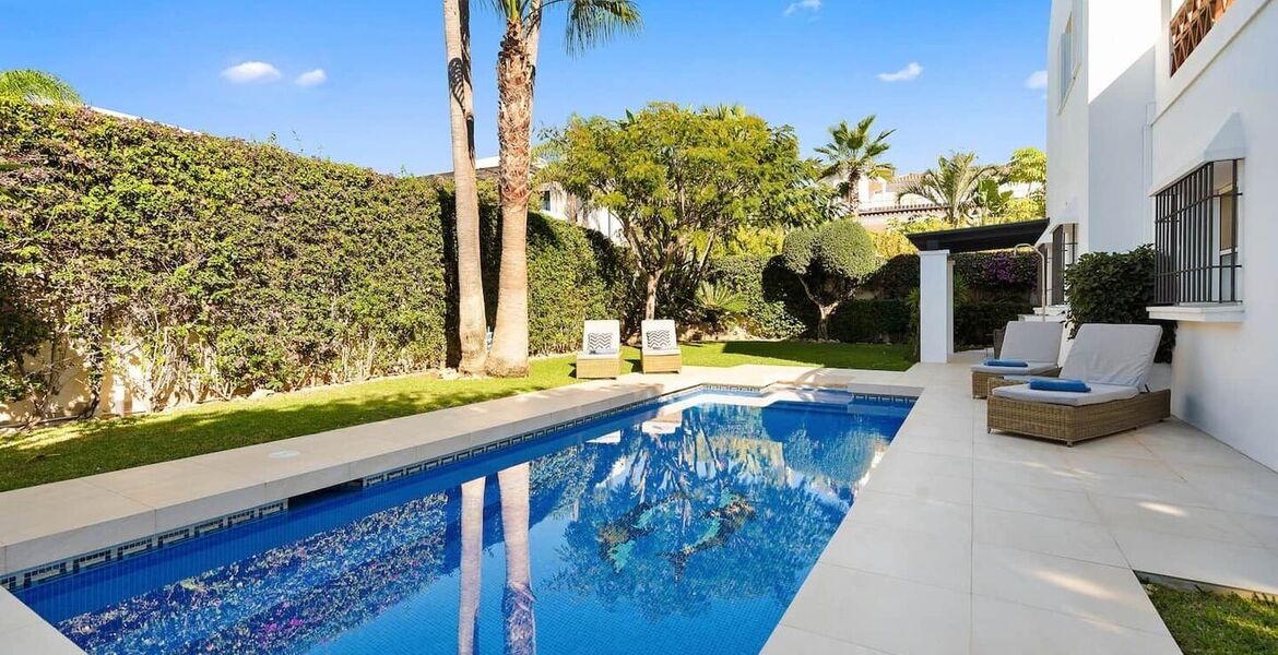 Villa de lujo en Marbella con piscina y cerca de la playa