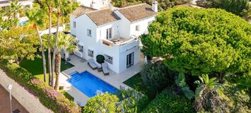 Villa de lujo en Marbella con piscina y cerca de la playa